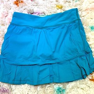 Girls ivivva skirt